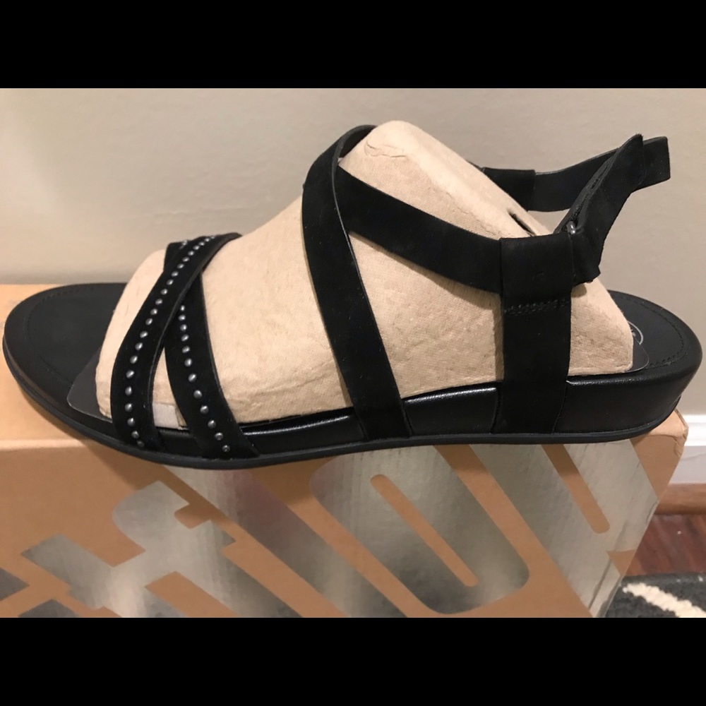 Lumy criss cross Fit Flops